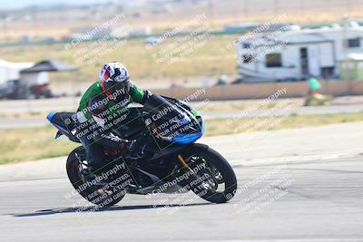media/Oct-14-2023-TrackXperience (Sat) [[0517685739]]/Level 1/session 5 turn 12/